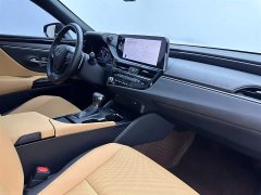 Lexus ES 2022 200 Excellence Edition - фото 18