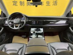 Audi Q8 55 TFSI luxury and dynamic - фото 10