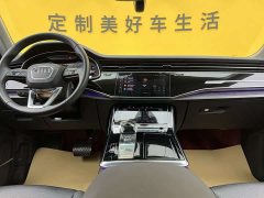 Audi Q8 55 TFSI luxury and dynamic - фото 14