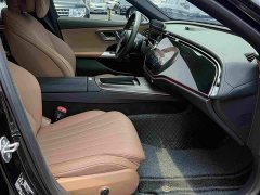 Mercedes-Benz E-Class facelift E 300 L luxury - фото 12