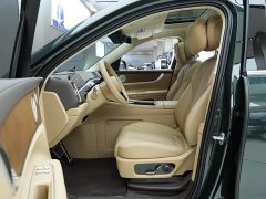 AITO Wenjie M9 extended range Ultra version 52kWh 5-seater version - фото 11