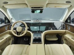 AITO Wenjie M9 extended range Ultra version 52kWh 5-seater version - фото 6