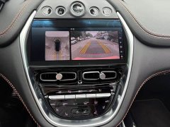 Aston Martin DBX 2020 4.0T V8 - фото 15