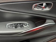 Aston Martin DBX 2020 4.0T V8 - фото 16