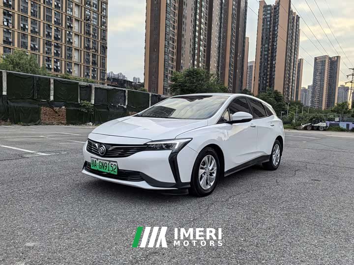 Lynk & Co Weilan 6 plug-in hybrid interconnected fashion - автомобиль из Китая