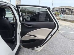Lynk & Co Weilan 6 plug-in hybrid interconnected fashion - фото 18