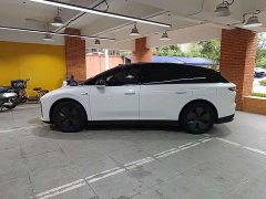 Li Auto Ideal i6 2025 two-wheel drive standard version - фото 2