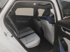 Geely Emgrand 4th generation 1.5L CVT flagship - фото 10