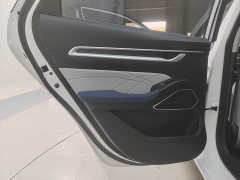 Geely Emgrand 4th generation 1.5L CVT flagship - фото 20