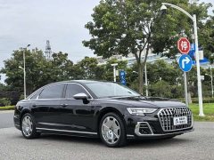 Audi A8 A8L Horch Founder’s Edition Classic - фото 3