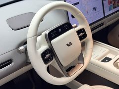 Li Auto Ideal i6 2025 two-wheel drive standard version - фото 4