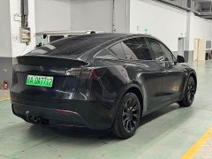 Tesla Model Y 2023 long-range all-wheel drive version - фото 11
