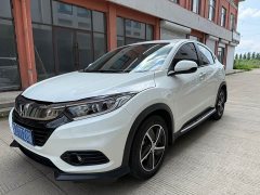 Lynk & Co Binzhi 2020 1.5L CVT Pioneer Edition - фото 1