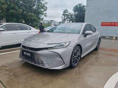 Toyota Camry Hybrid 2.0HG Premium Edition - фото 1