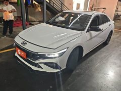 Lexus Elantra 2023 1.5L CVT GLX Elite Edition - фото 1