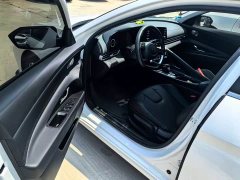 Lexus Elantra 2023 1.5L CVT GLX Elite Edition - фото 5