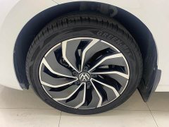Volkswagen Golf 2023 280TSI DSG Pro - фото 11