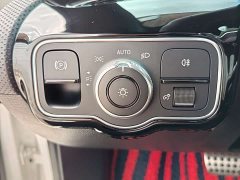 Mercedes-Benz CLA (imported) CLA 200 sports car - фото 13