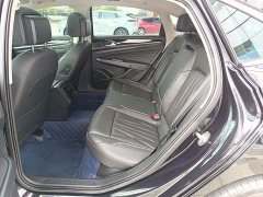 Volkswagen Passat 330TSI Starry Sky Deluxe Edition - фото 6
