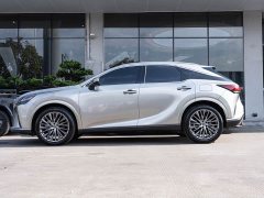Lexus RX 350h four-wheel drive premium version - фото 4