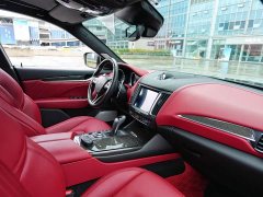 Maserati Levante 2020 3.0T Standard Edition - фото 9