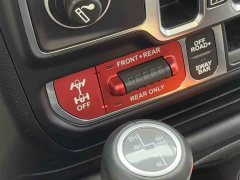 Mercedes-Benz Wrangler 2019 2.0T Rubicon Four-Door China VI - фото 15