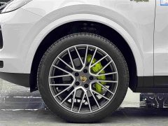 Porsche Cayenne New Energy Cayenne E-Hybrid 2.0T Platinum Edition - фото 4