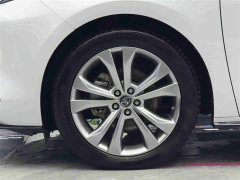 Toyota SIENNA 2021 2.5L Hybrid Platinum Edition - фото 4