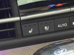 Toyota SIENNA 2.5L Hybrid Comfort Edition - фото 18