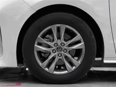 Toyota SIENNA 2.5L Hybrid Comfort Edition - фото 4