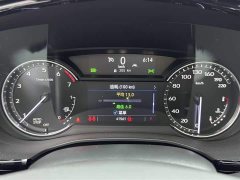 Cadillac XT6 28T six-seat luxury - фото 13