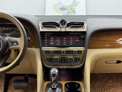 Bentley Bentayga plug-in hybrid 2021 3.0T PHEV - фото 11