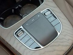 Mercedes-Benz E-Class New Energy E 350 e L plug-in hybrid sedan - фото 16