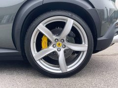 Lynk & Co Purosangue 2023 6.5L V12 - фото 12