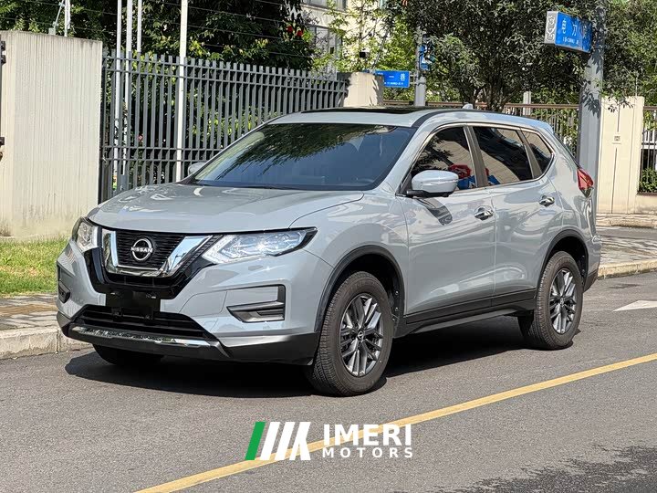 Nissan X-Trail Honor 2.0L 2WD Leading Edition - автомобиль из Китая