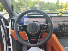 AITO Wenjie M8 extended range Max version 53.4kWh 5-seater version (192-line lidar) - фото 8