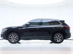 Volkswagen Touareg 2023 3.0TSI Ruixiang Edition Classic Sports Package - фото 3
