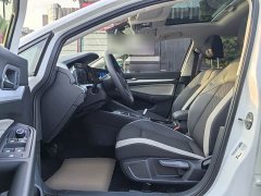 Volkswagen Golf 2023 facelift 280TSI DSG Pro - фото 10