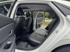 Lexus Elantra 1.5L CVT GLX Elite Edition - фото 8