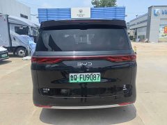 Lynk & Co Summer DM-i 1.5T 180km transcendent type - фото 3