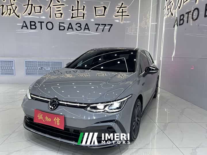 Volkswagen Golf 280TSI DSG R-Line Lite - автомобиль из Китая
