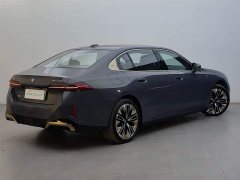 BMW i5 eDrive 40L M Sports Package - фото 4