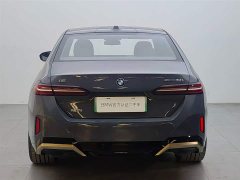 BMW i5 eDrive 40L M Sports Package - фото 5