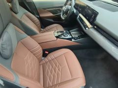 BMW i5 eDrive 40L M Sports Package - фото 8