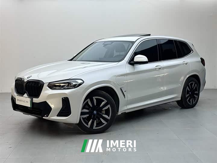 BMW iX3 2024 leading - автомобиль из Китая