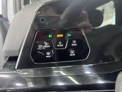 Volkswagen Golf 2023 280TSI DSG R-Line Lite - фото 11