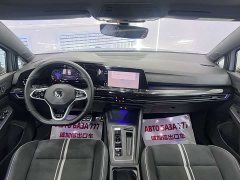 Volkswagen Golf 2023 280TSI DSG R-Line Lite - фото 15