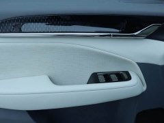 Zeekr 009 seven-seat aisle version four-wheel drive 108kWh - фото 11