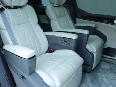 Zeekr 009 seven-seat aisle version four-wheel drive 108kWh - фото 13