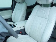 Zeekr 009 seven-seat aisle version four-wheel drive 108kWh - фото 7